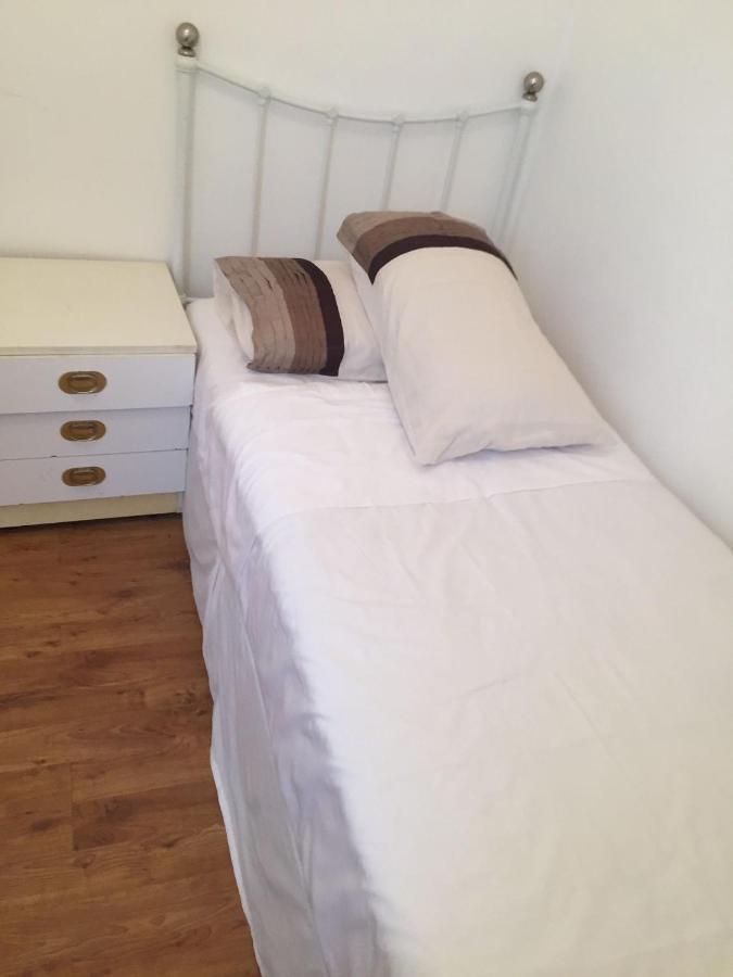 Devons Unique Short Stay London Eksteriør billede